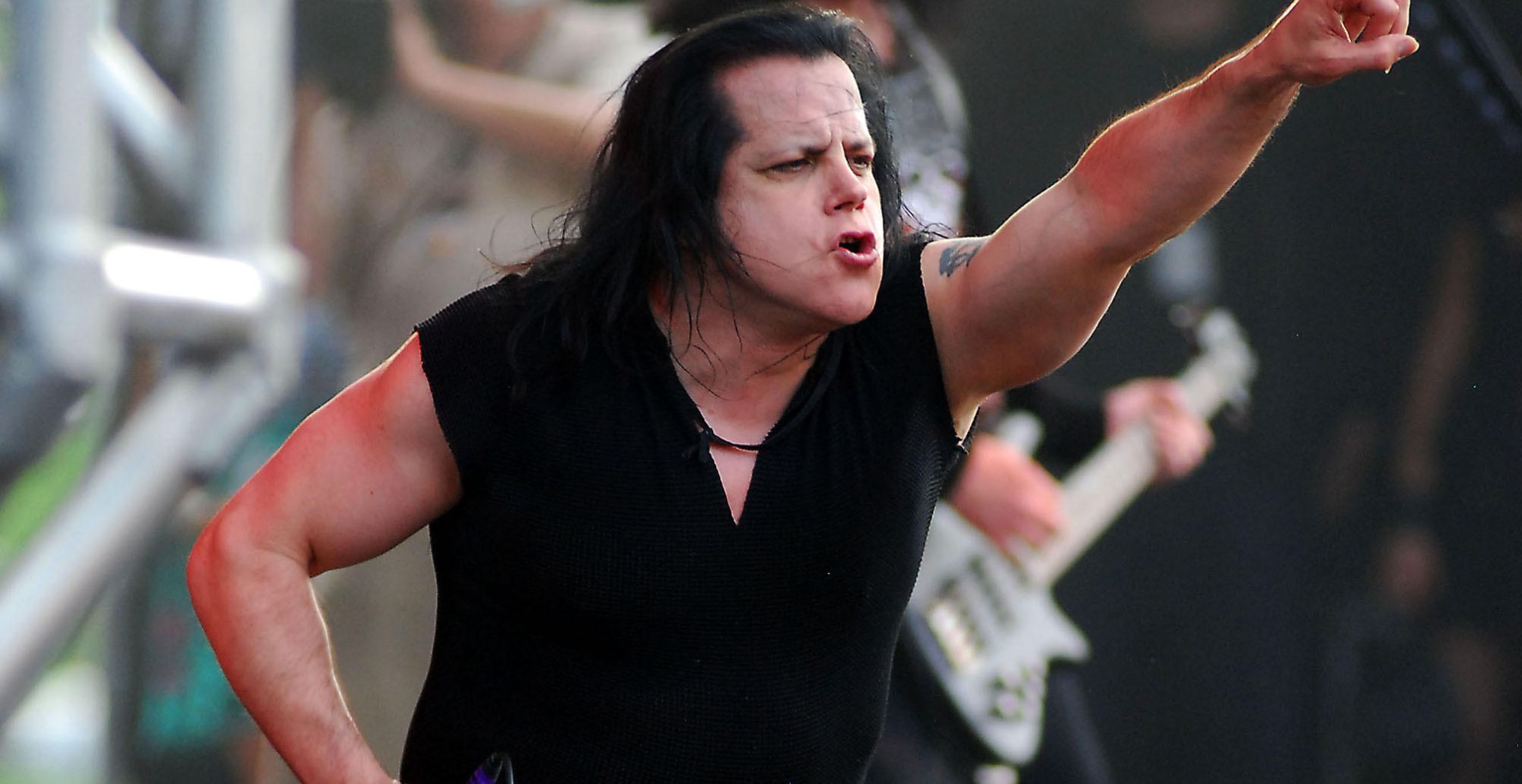 Learn to play Mother by Danzig | LickLibrary