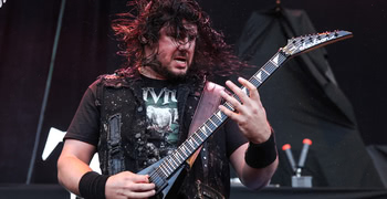 Learn To Play Pull Harder On The Strings Of Your Martyr By Trivium Licklibrary licklibrary