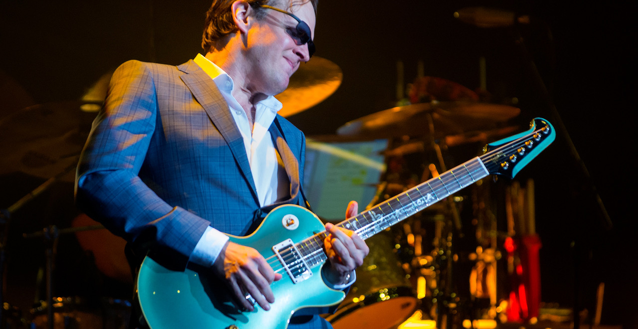 Mountain Climbing Guitar Backing Track by Joe Bonamassa Guitar Backing